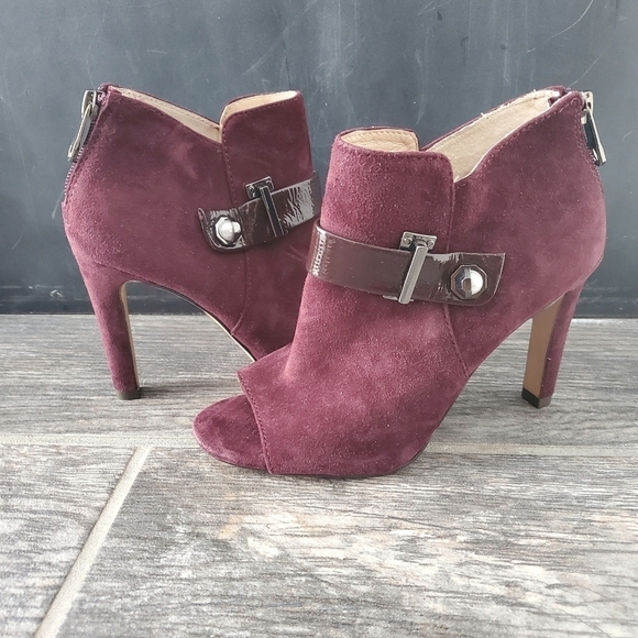 NEW Louise Et Cie Lander Burgundy Ankle Boot - Picture 2 of 7